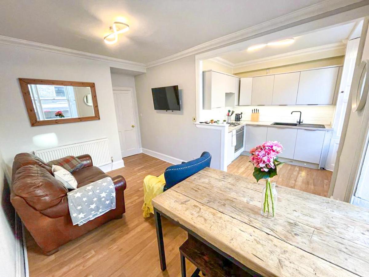 Rose Street'S Hidden Treasure- 2Bed Newly Refurbished Apt EDI Buitenkant foto
