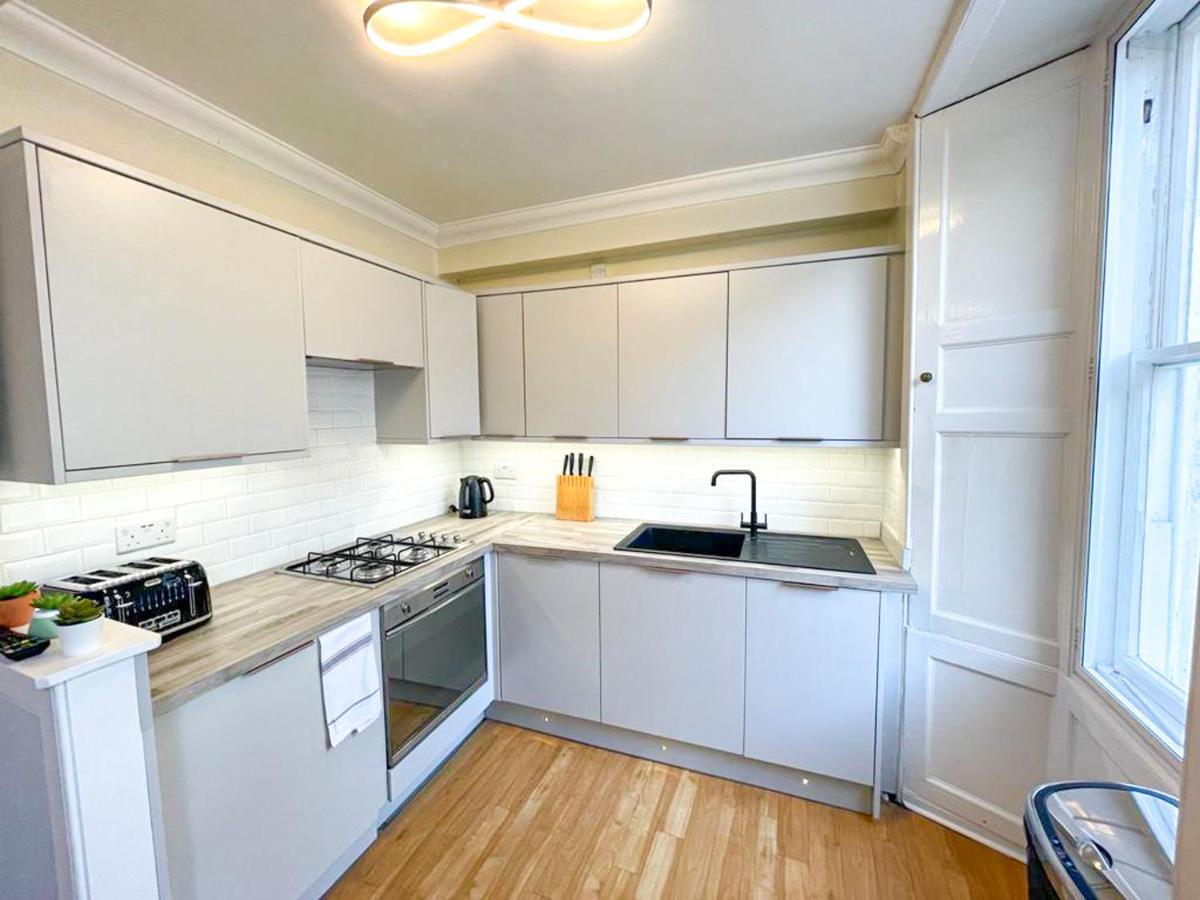 Rose Street'S Hidden Treasure- 2Bed Newly Refurbished Apt EDI Buitenkant foto